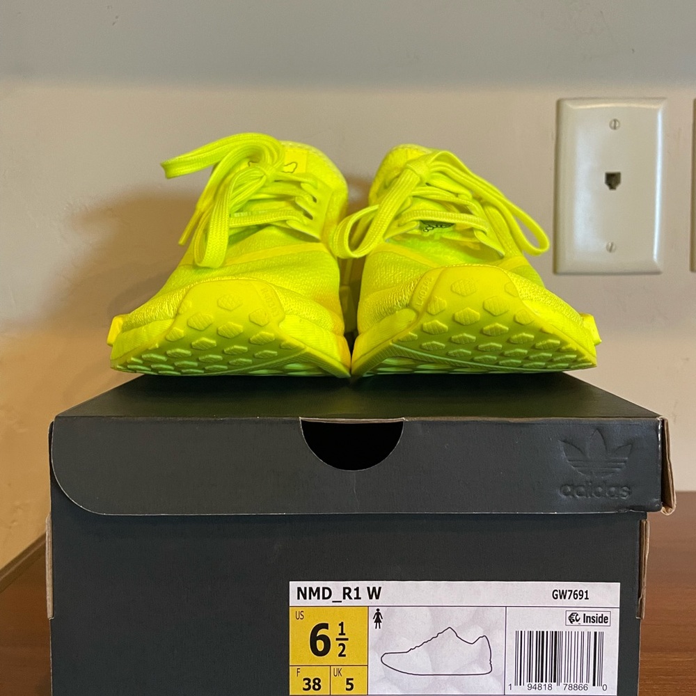 adidas NMDR_1